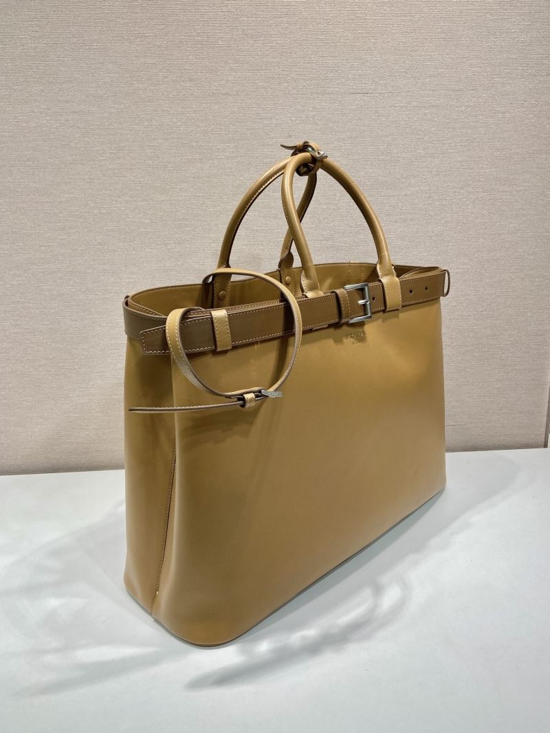 Pra*a top handle bags
